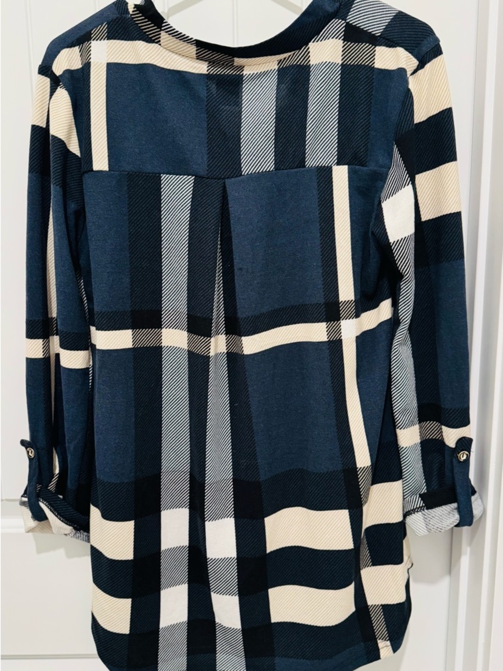 NWT Navy and Cream Plaid Button Sleeve Tunic Top - Picture 6 of 7